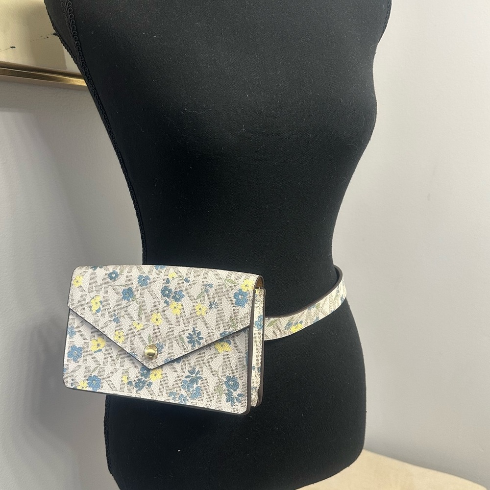 Michael Kors Floral Logo Belt Bag